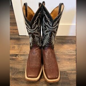 Men’s Justin smooth ostrich western square toe cowboy boots 11 d